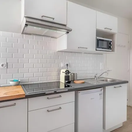 Aristide#1 - T3 Lumineux Et Bien Equipe *